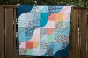 Tideline Quilt Designed by Kim Andersson, written by Stacey Day